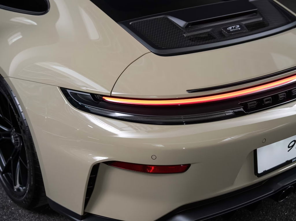 Porsche 992.2 GT3 Touring