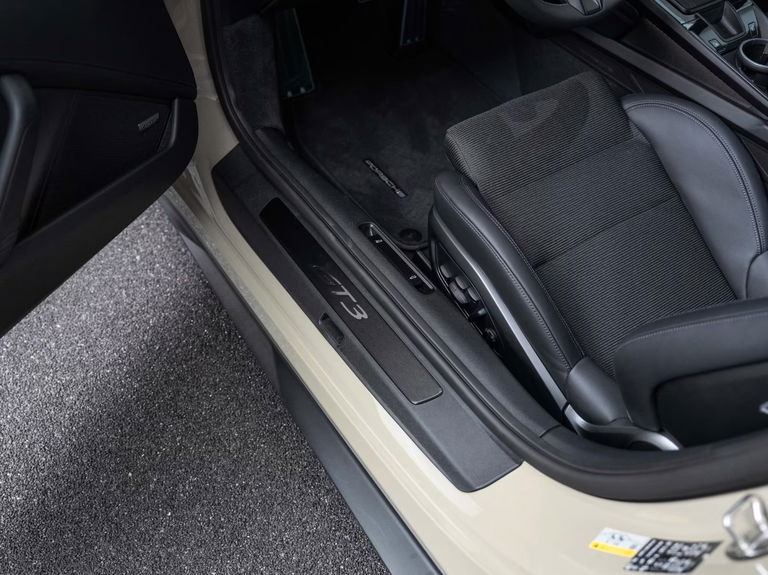 Porsche 992.2 GT3 Touring