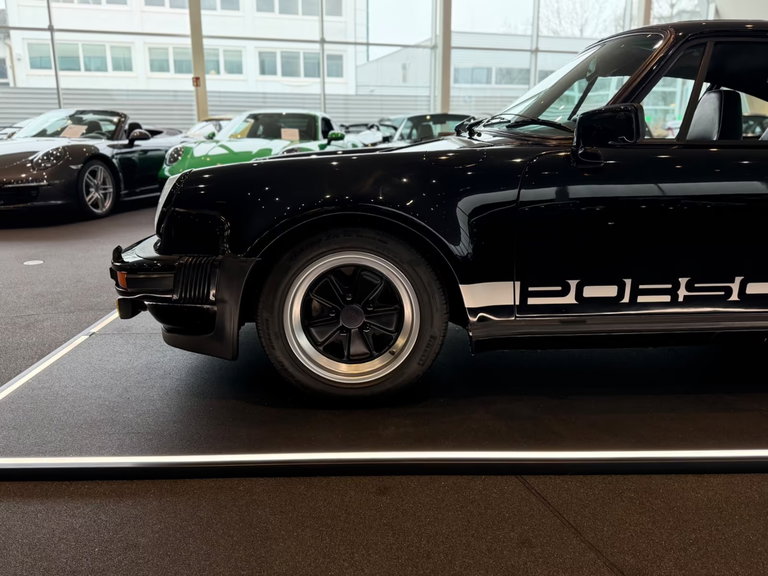 Porsche 911 Turbo 3.0 (US)