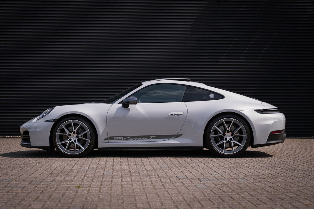 Porsche 992.2 Carrera T