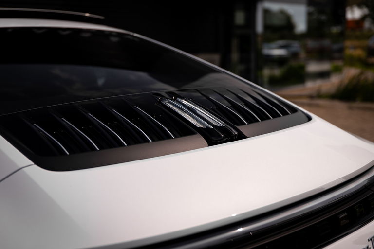 Porsche 992.2 Carrera T