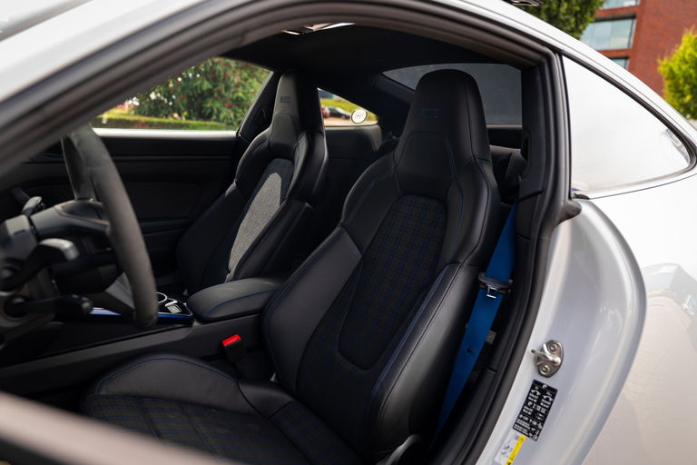 Porsche 992.2 Carrera T