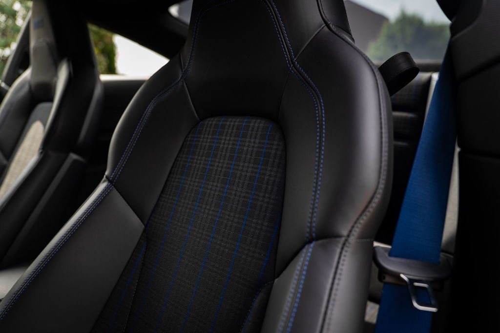 Porsche 992.2 Carrera T