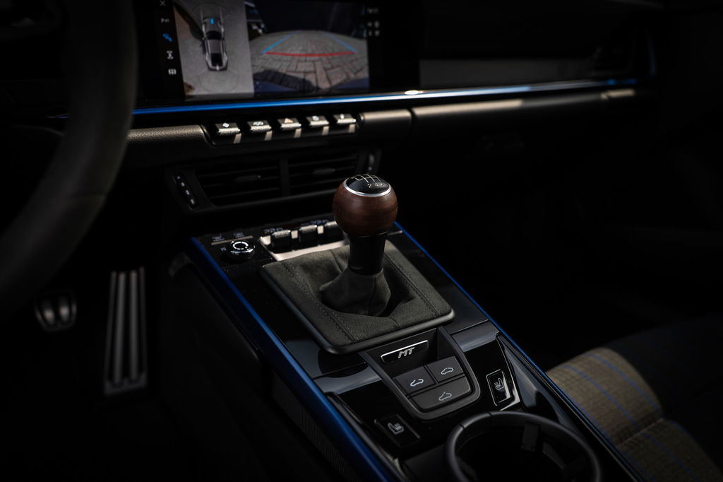 Porsche 992.2 Carrera T