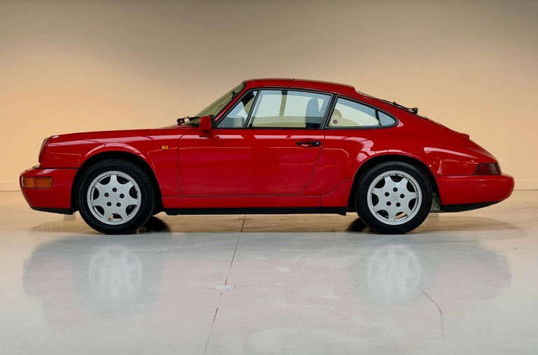Porsche 964 Carrera 4