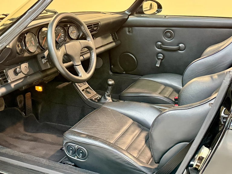 Porsche 964 Carrera 2 Speedster