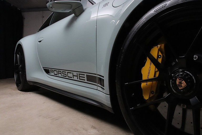 Porsche 992.2 Carrera 4 GTS