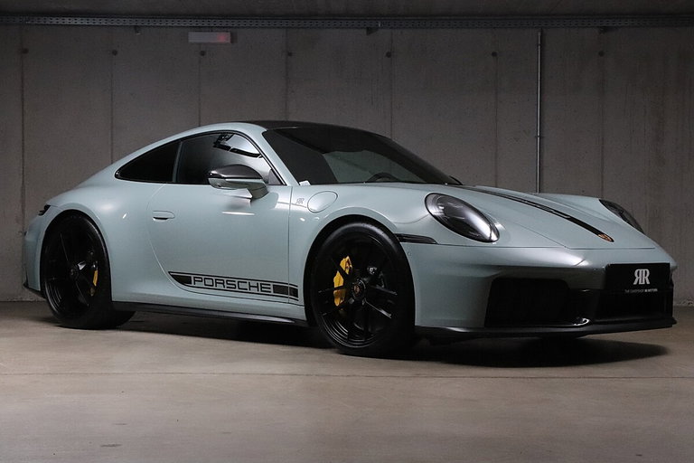 Porsche 992.2 Carrera 4 GTS