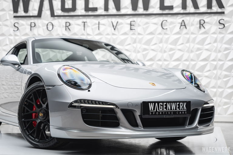 Porsche 991 Carrera GTS
