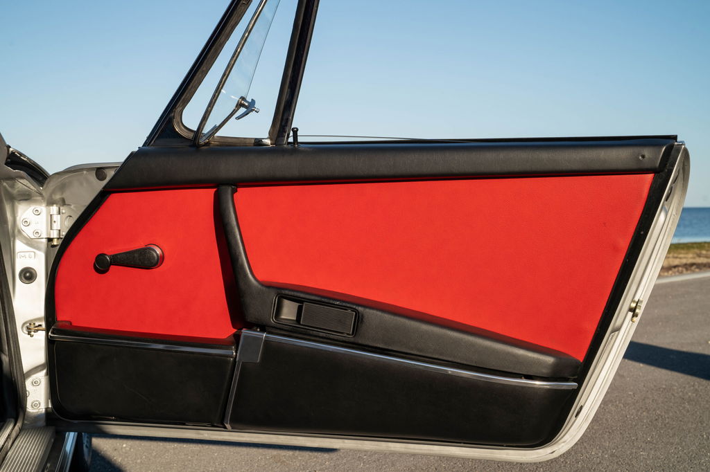 Porsche 911 S (F-Modell)