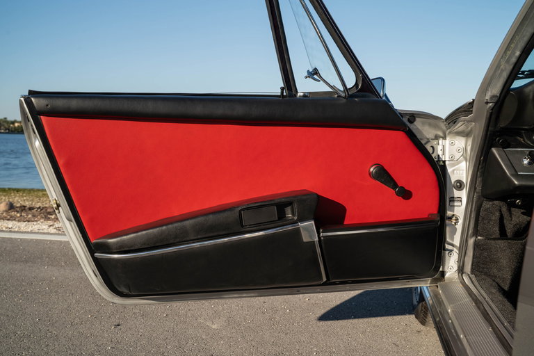 Porsche 911 S (F-Modell)