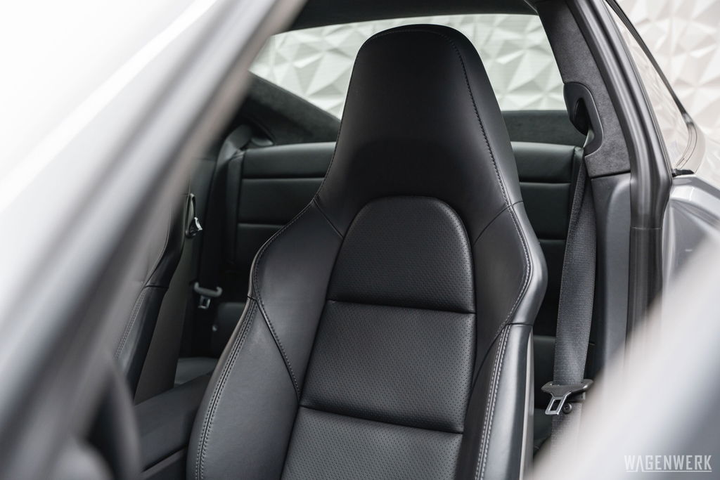 Porsche 991 Carrera GTS