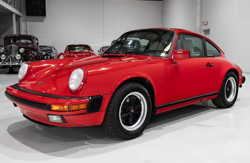 Porsche 911 Carrera 3.2 (US)