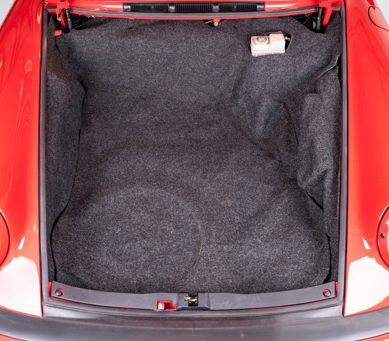 Porsche 911 Carrera 3.2 (US)