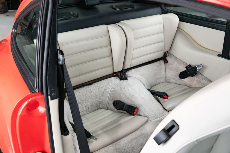 Porsche 911 Carrera 3.2 (US)