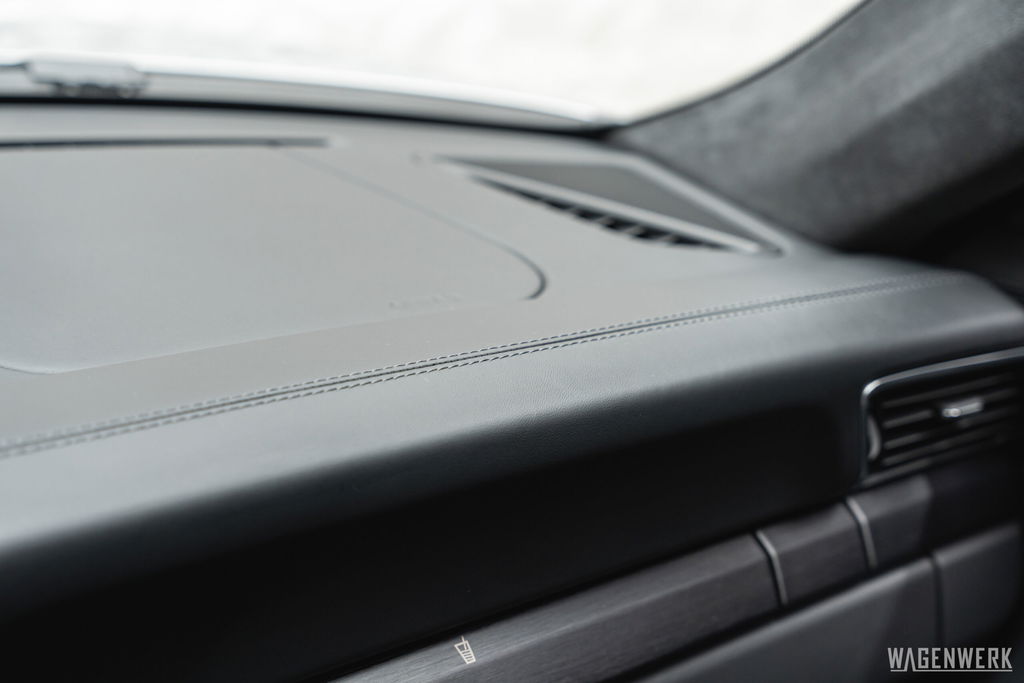 Porsche 991 Carrera GTS