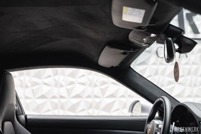 Porsche 991 Carrera GTS