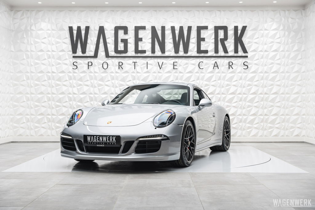 Porsche 991 Carrera GTS