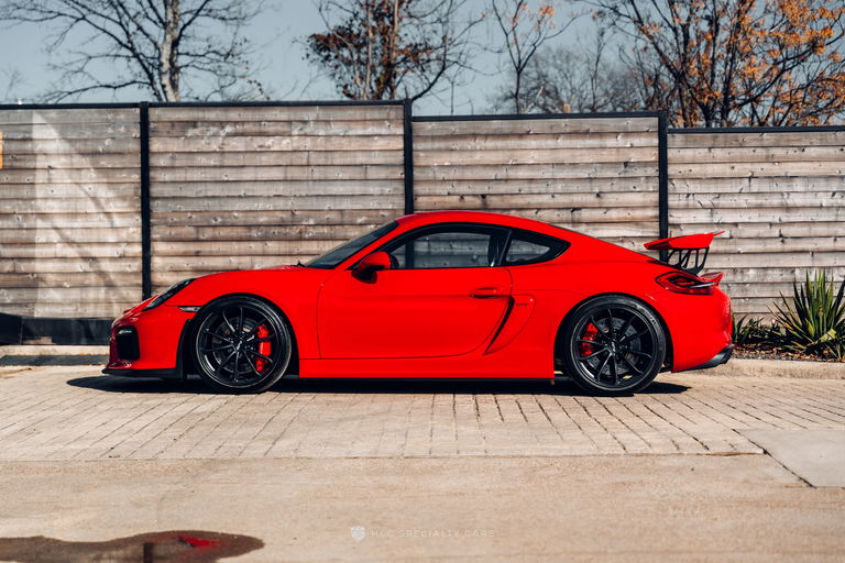 Porsche 981 Cayman GT4