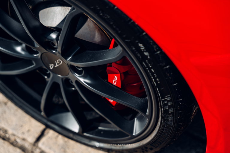 Porsche 981 Cayman GT4