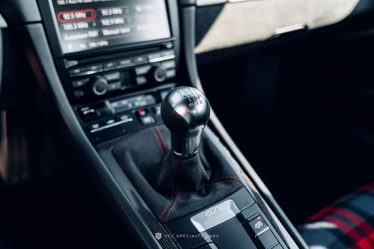 Porsche 981 Cayman GT4