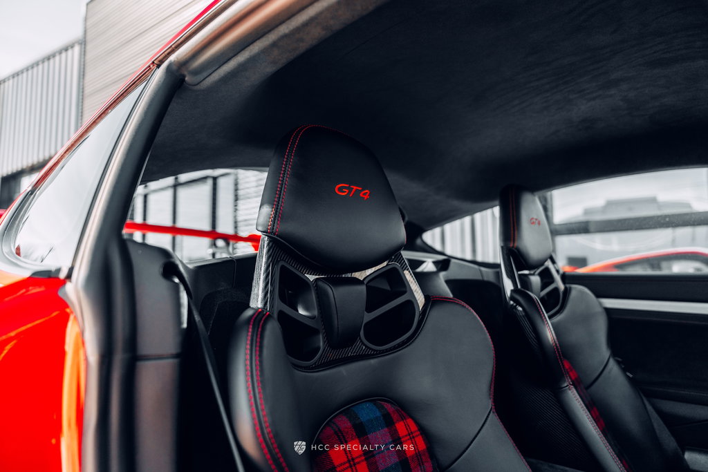 Porsche 981 Cayman GT4