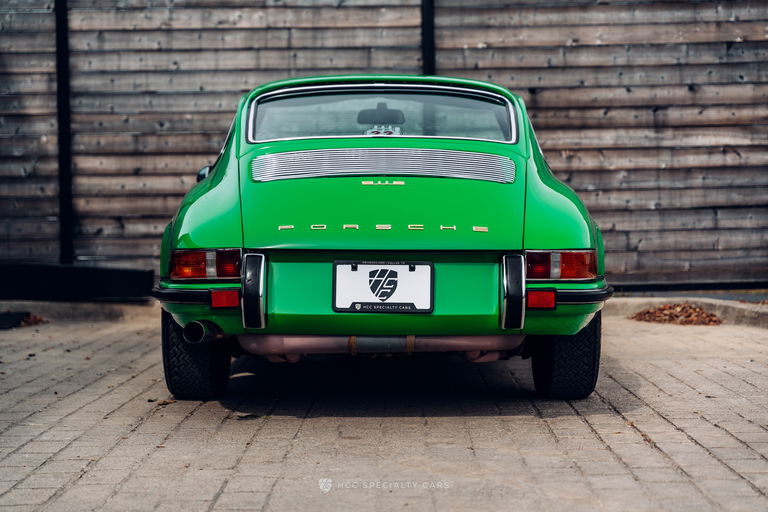 Porsche 911 E