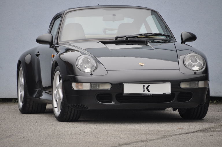 Porsche 993 Carrera 4S