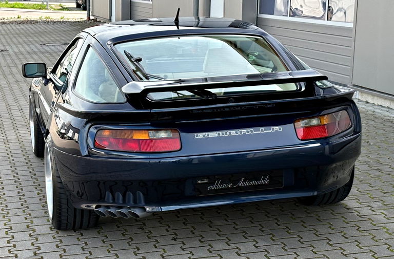 Porsche 928 S4