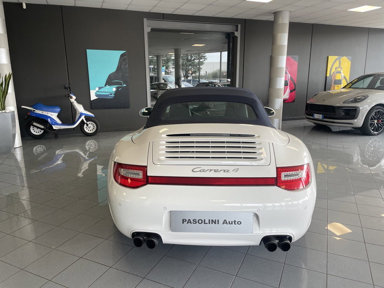 Porsche 997.2 Carrera 4