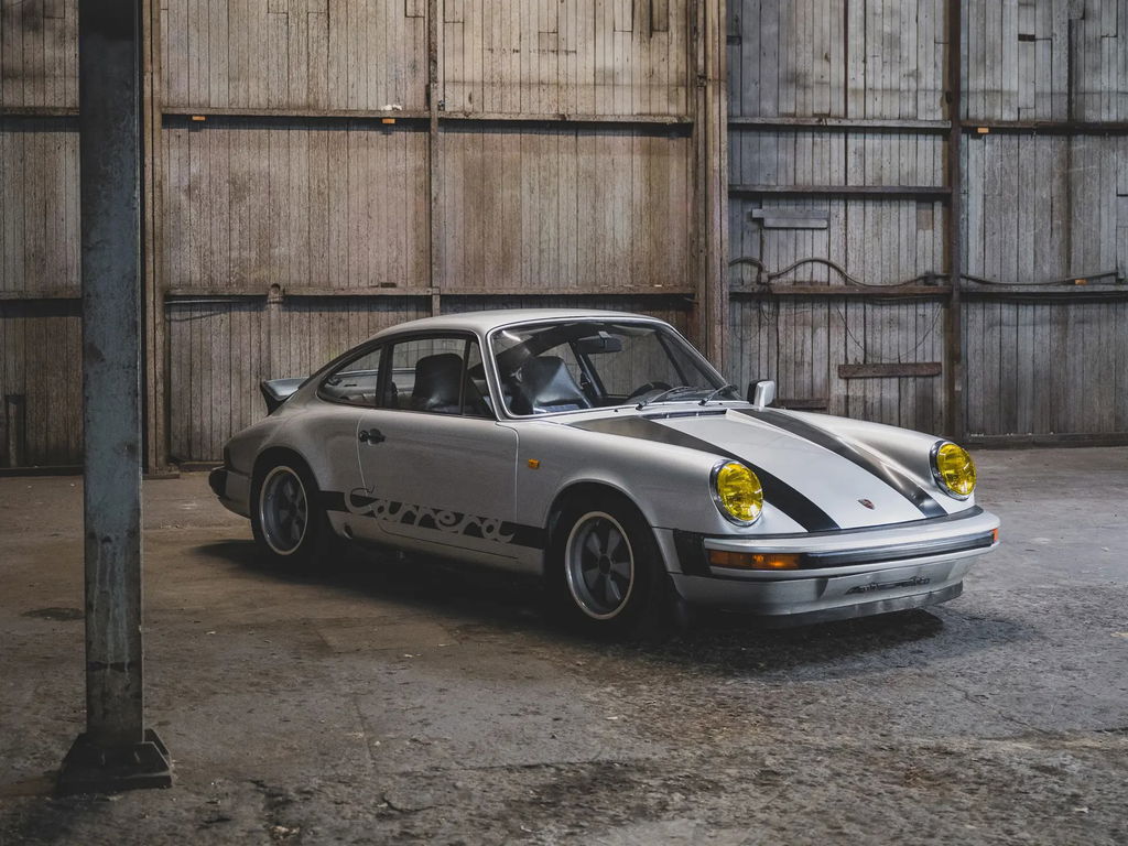 Porsche 911 Carrera 2.7