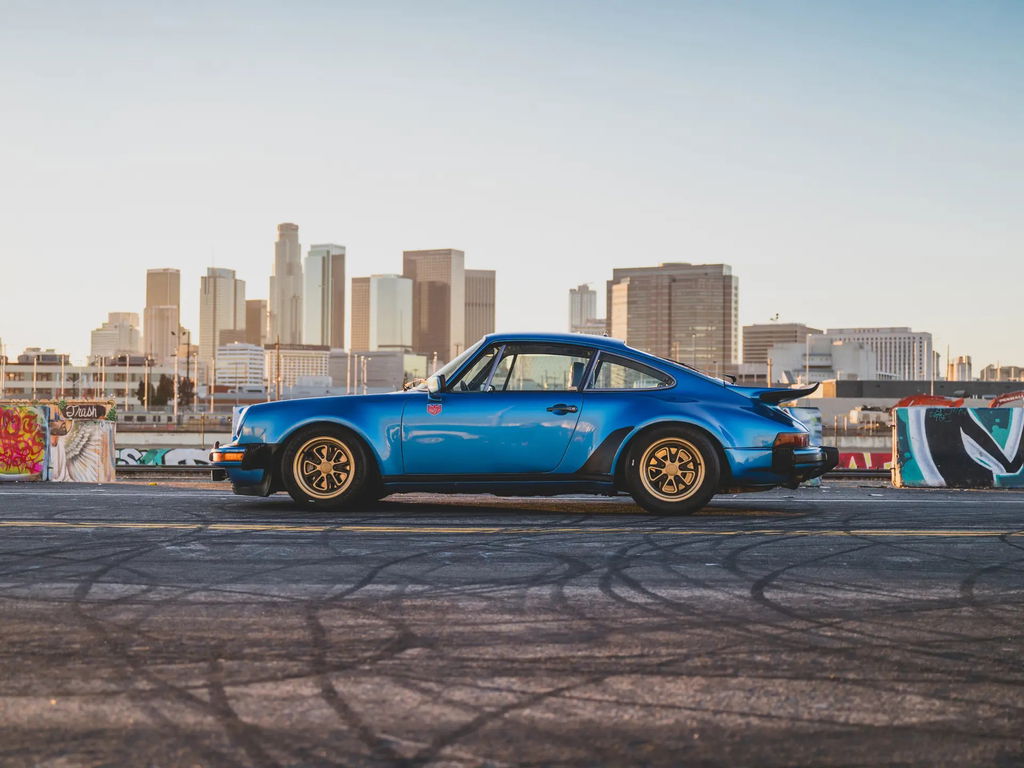 Porsche 911 Turbo 3.0 (US)
