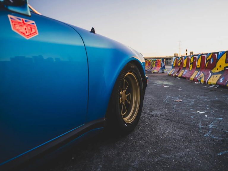 Porsche 911 Turbo 3.0 (US)