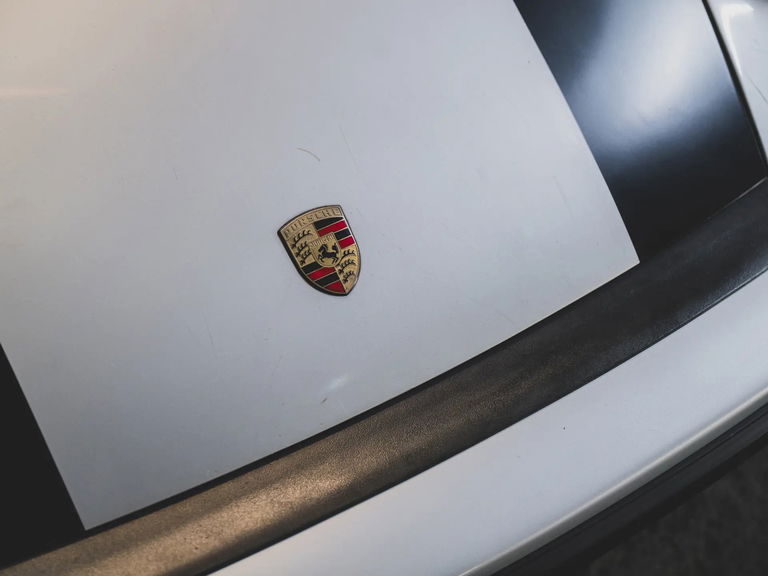 Porsche 911 Carrera 2.7