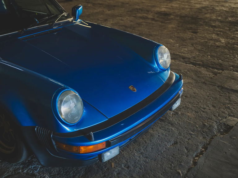 Porsche 911 Turbo 3.0 (US)