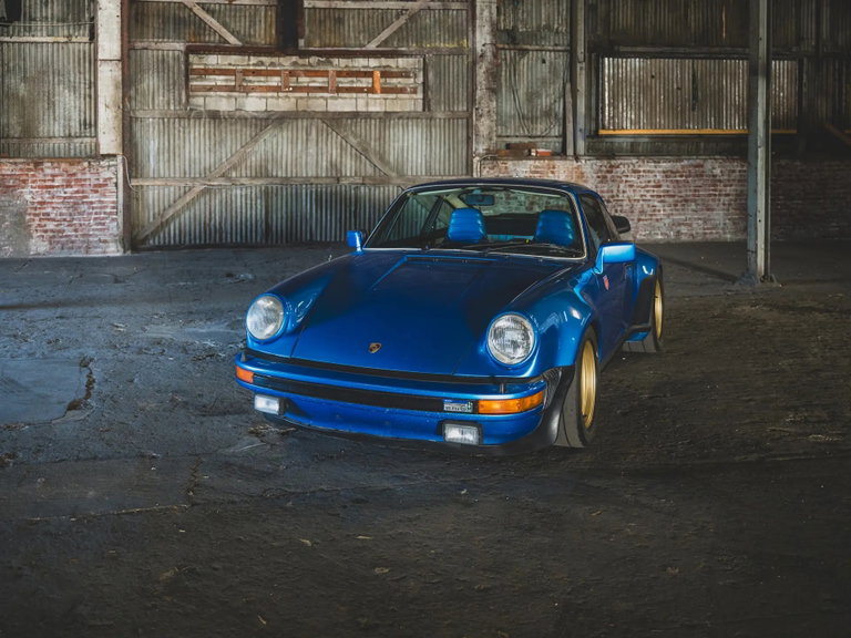 Porsche 911 Turbo 3.0 (US)