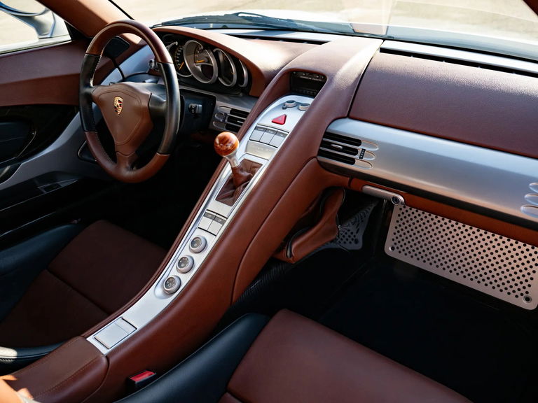 Porsche Carrera GT