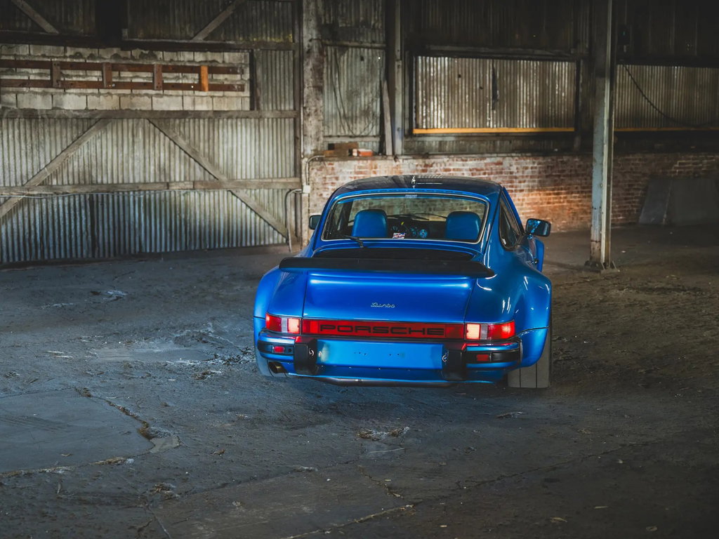 Porsche 911 Turbo 3.0 (US)