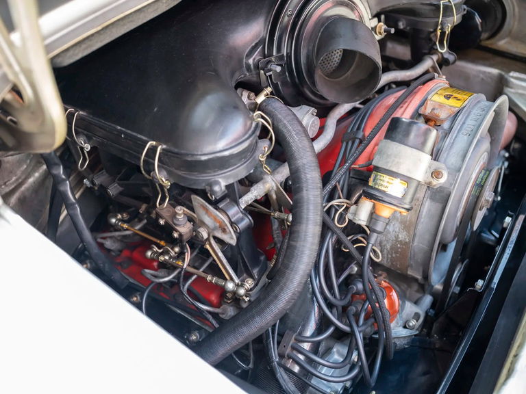 Porsche 911 Carrera 2.7