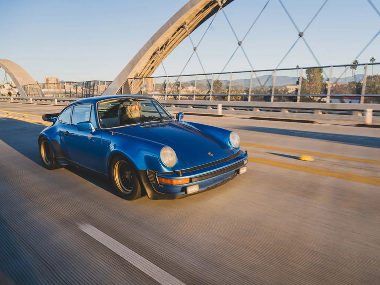 Porsche 911 Turbo 3.0 (US)