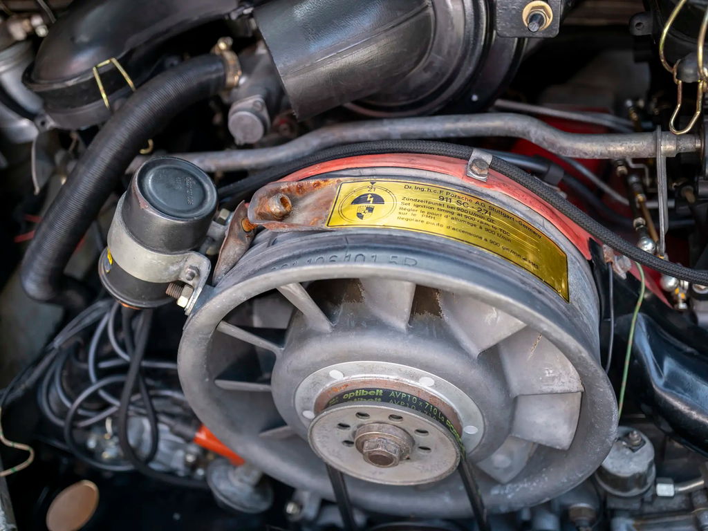 Porsche 911 Carrera 2.7