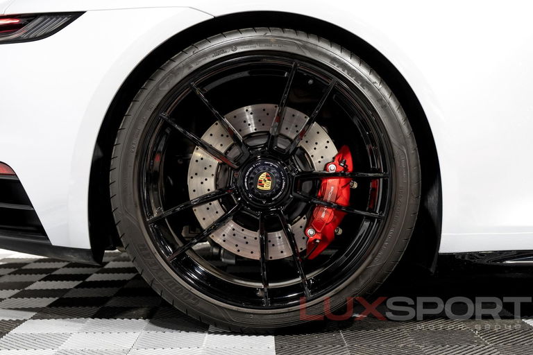 Porsche 992 Targa 4 GTS