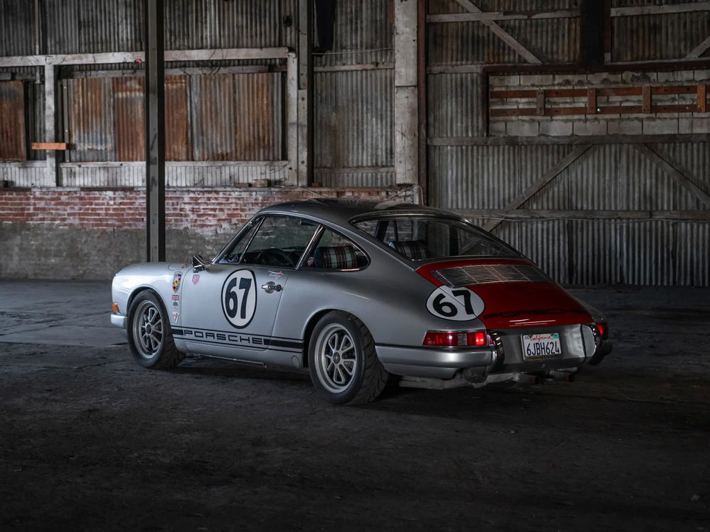 Porsche 911 S (F-Modell)