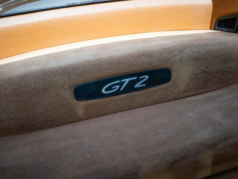 Porsche 996.2 GT2