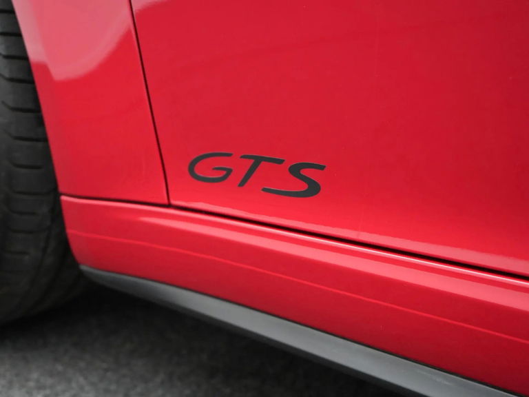 Porsche 991.2 Carrera GTS