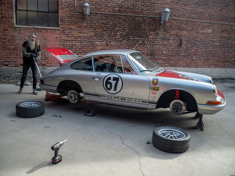 Porsche 911 S (F-Modell)