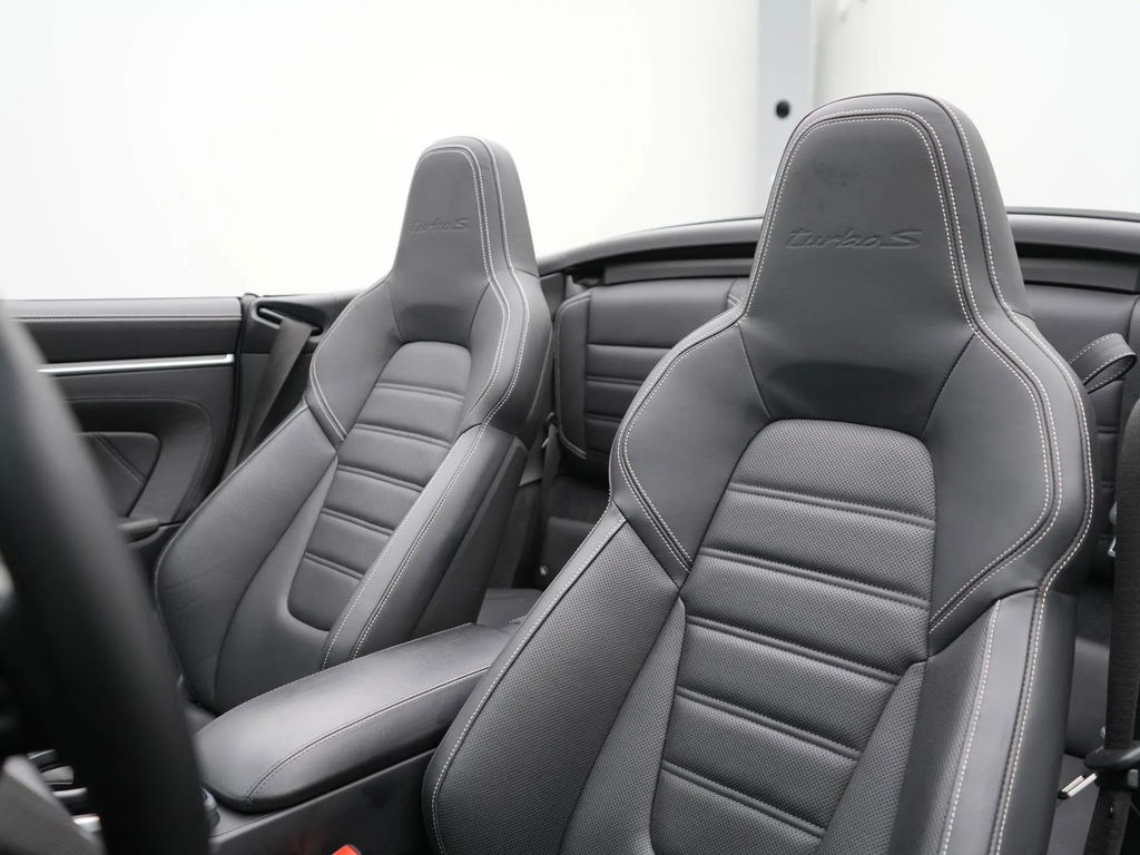 Porsche 992 Turbo S