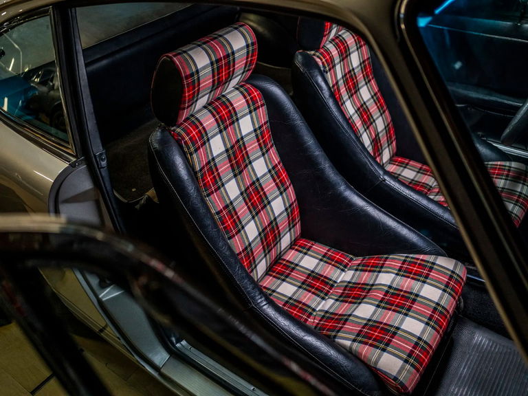 Porsche 911 S (F-Modell)