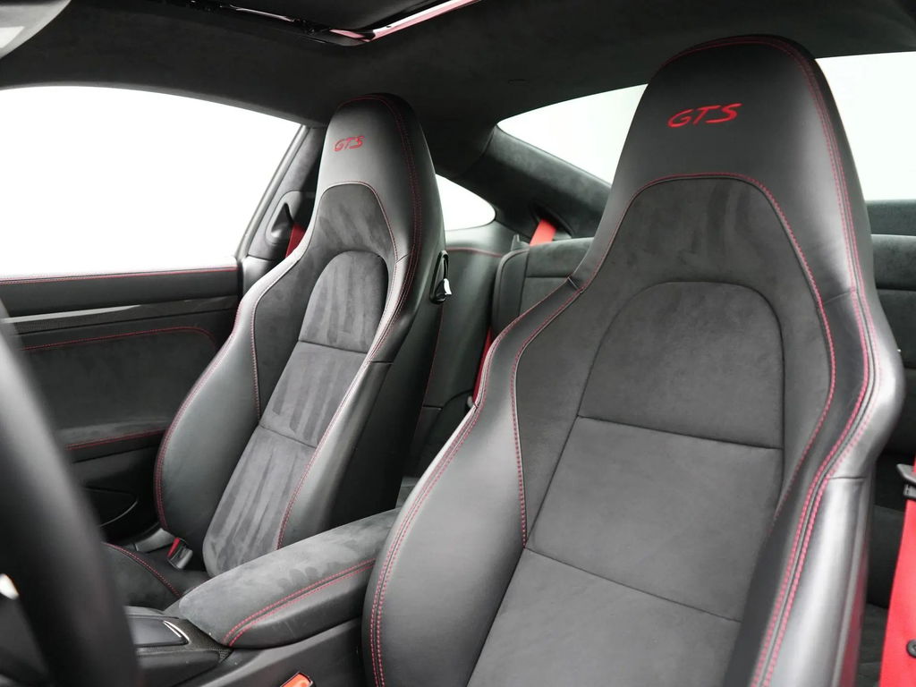 Porsche 991.2 Carrera GTS