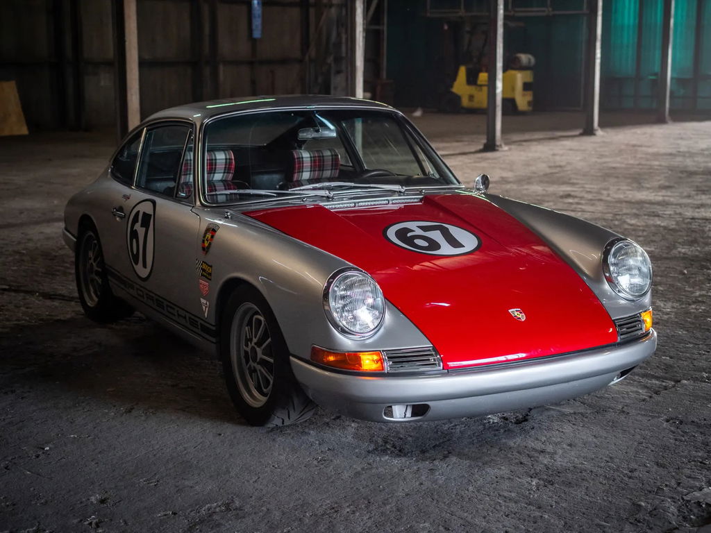 Porsche 911 S (F-Modell)